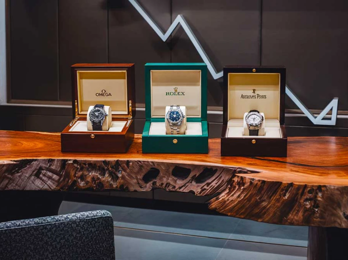 Montres de luxe : De l'euphorie à la chute libre, le classement surprenant des marques qui résistent en 2024