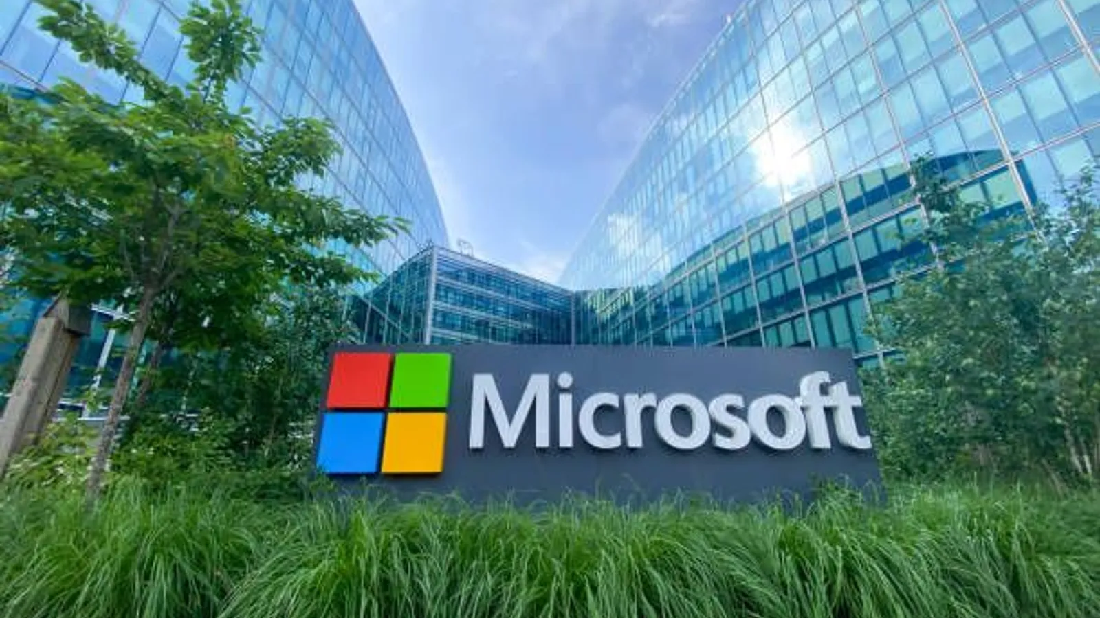 Microsoft : Analyse Fondamentale et Technique, Chiffres Clés et Dividende